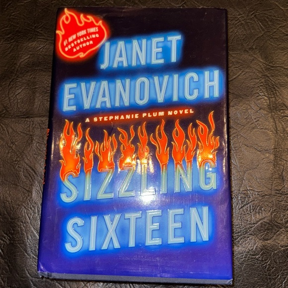 Book, “SIZZLING SIXTEEN”, GUC, 309 pages, $28 Retail, Funny - Picture 1 of 7